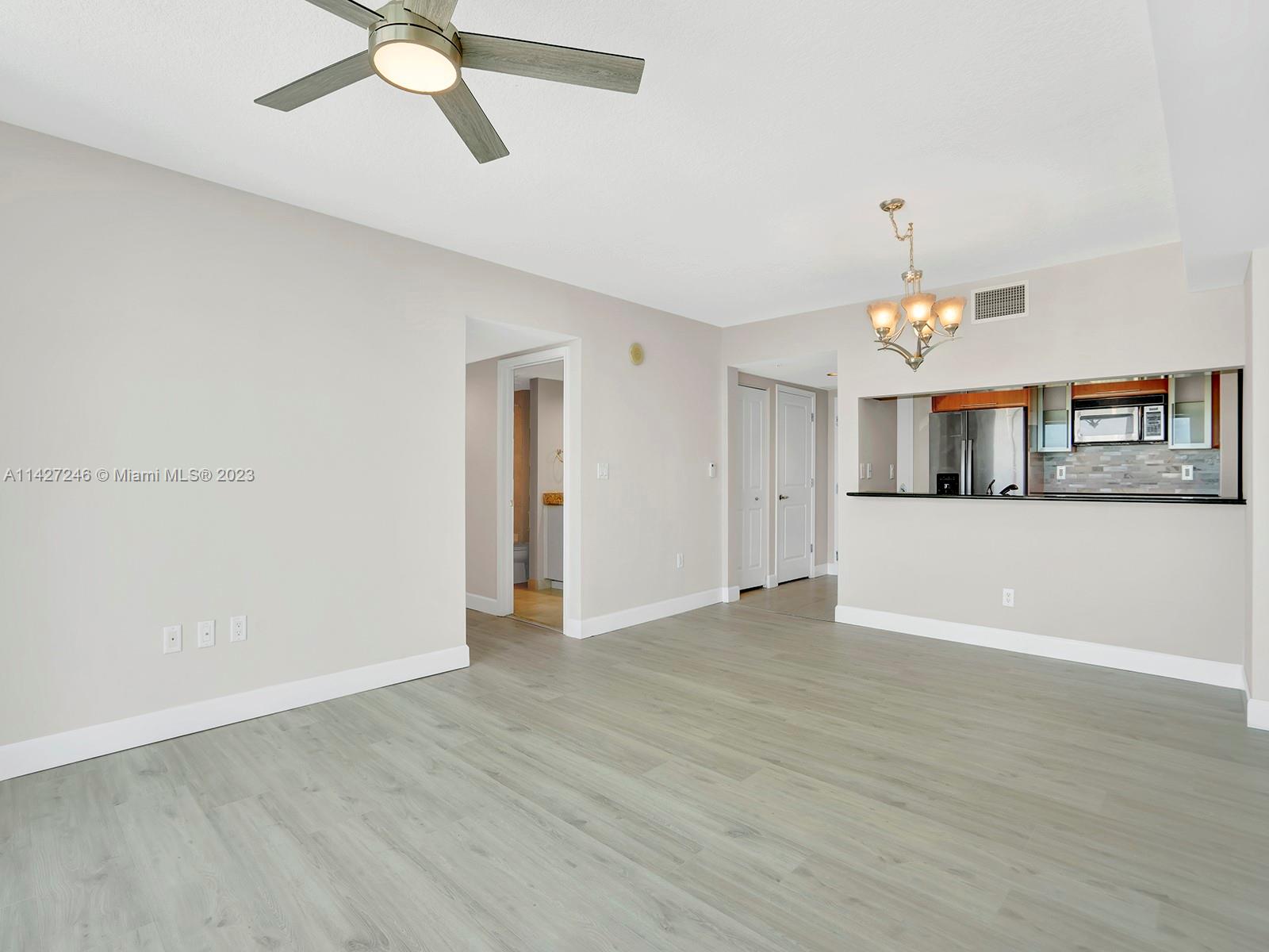 SYMPHONY NORTH CONDO - Residential Lease
