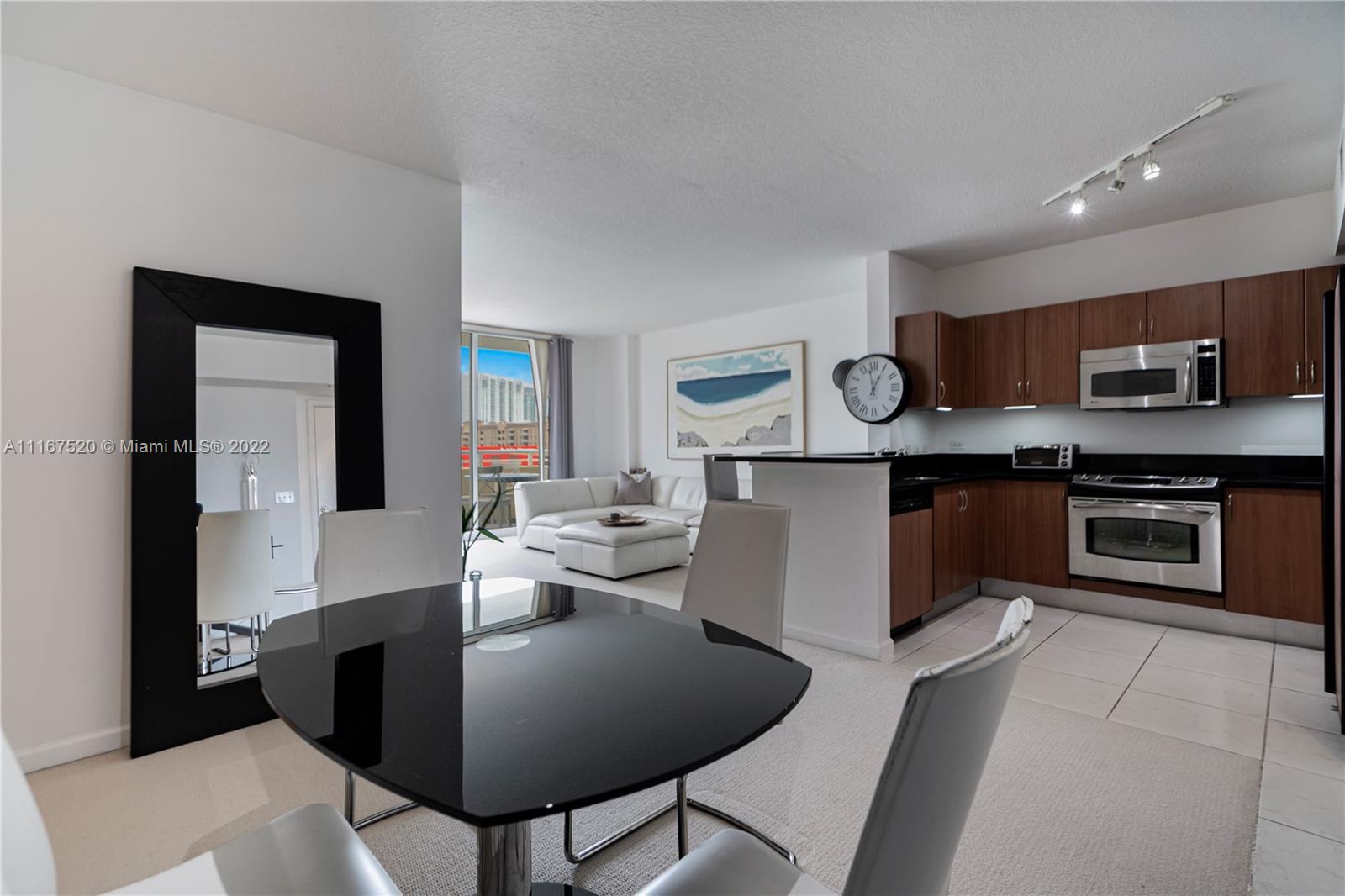 VENTURE AT AVENTURA EAST - Residential
