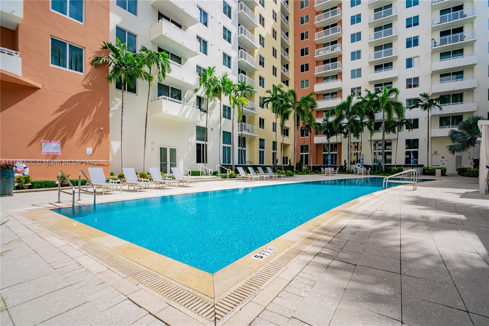 VENTURE AT AVENTURA EAST - Residential