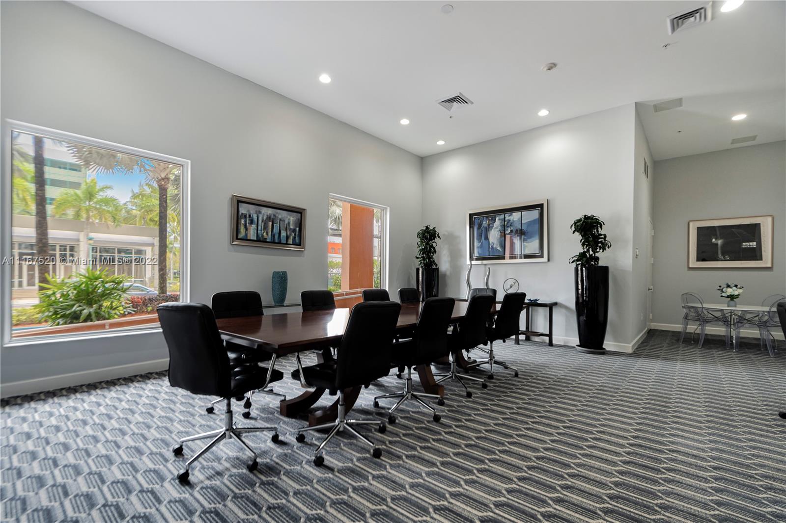 VENTURE AT AVENTURA EAST - Residential