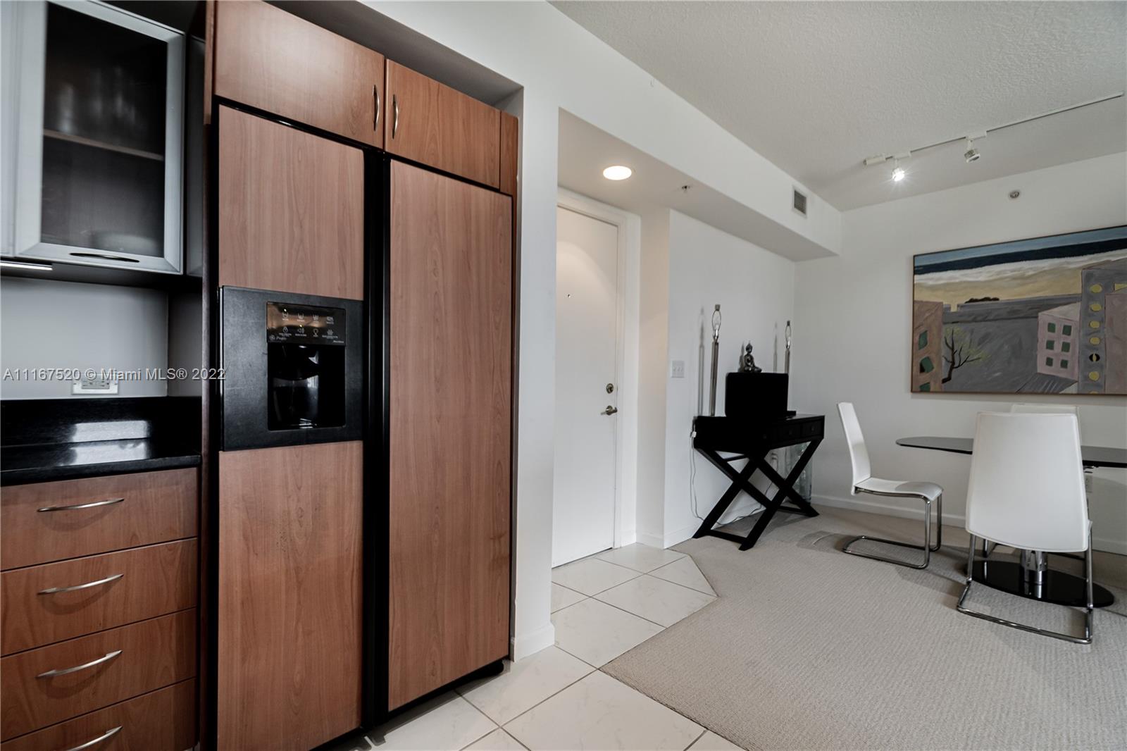 VENTURE AT AVENTURA EAST - Residential