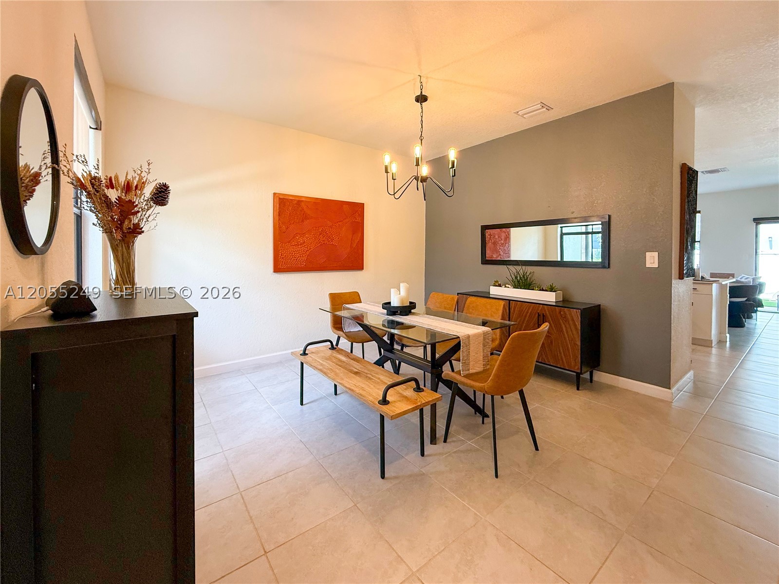 AQUABELLA NORTH - Residential