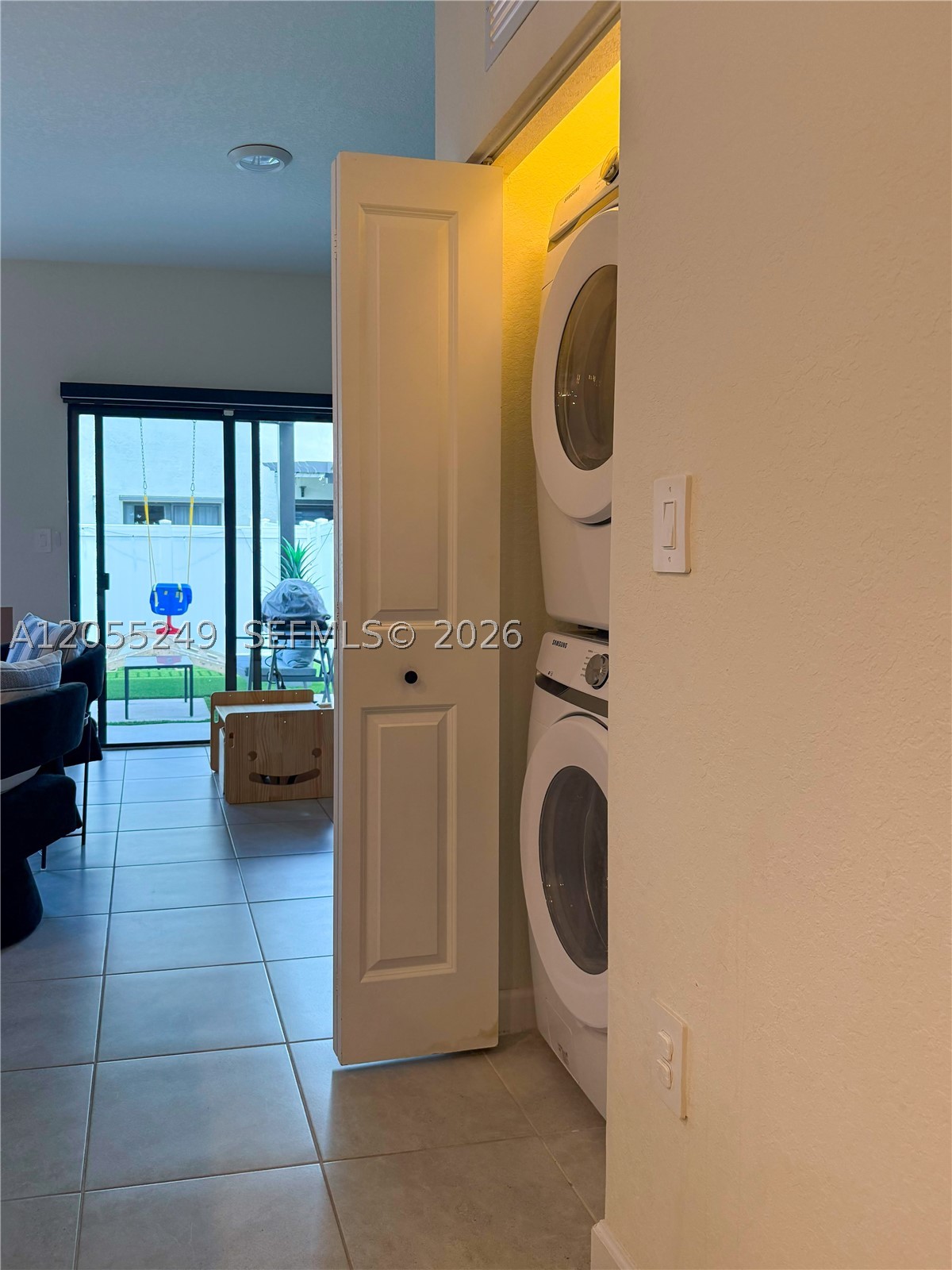 AQUABELLA NORTH - Residential
