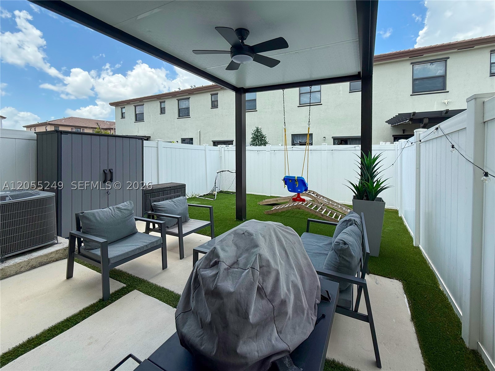 AQUABELLA NORTH - Residential
