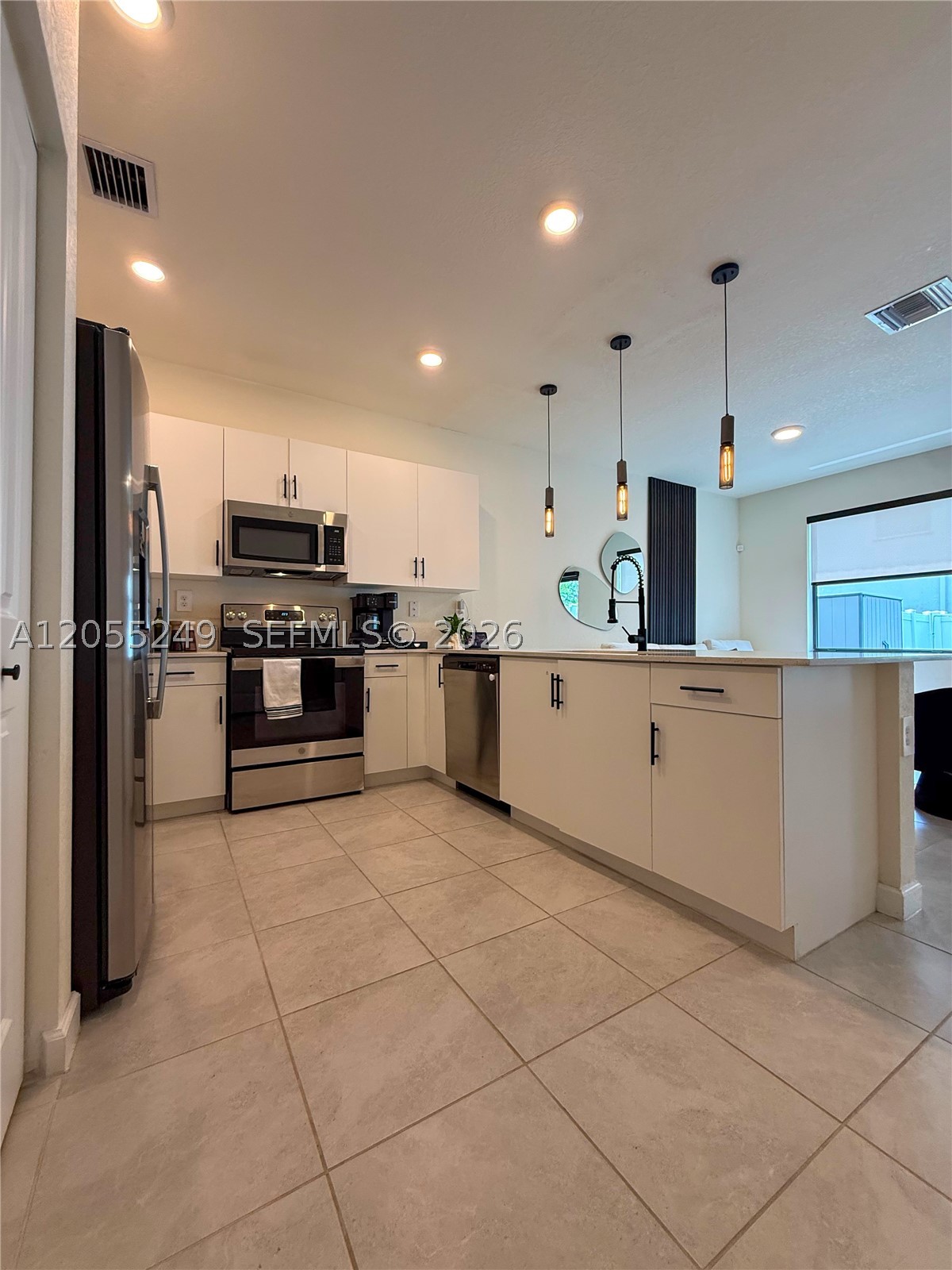 AQUABELLA NORTH - Residential