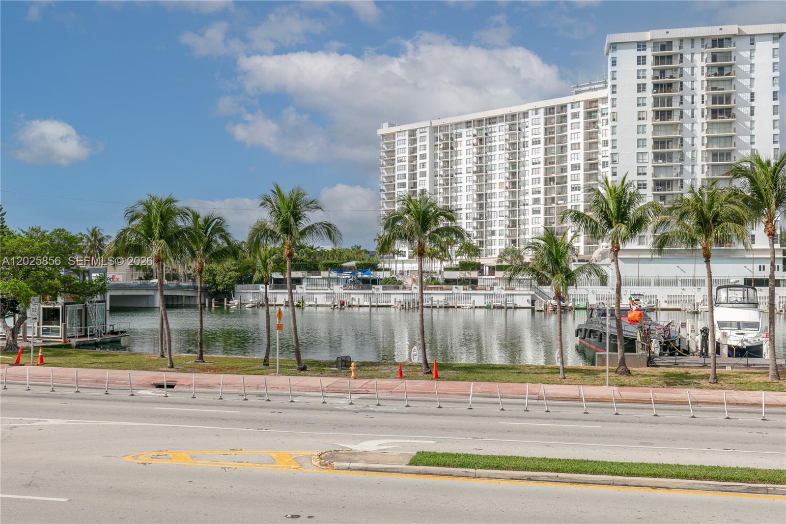 WATERSIDE CONDO - Residential Lease