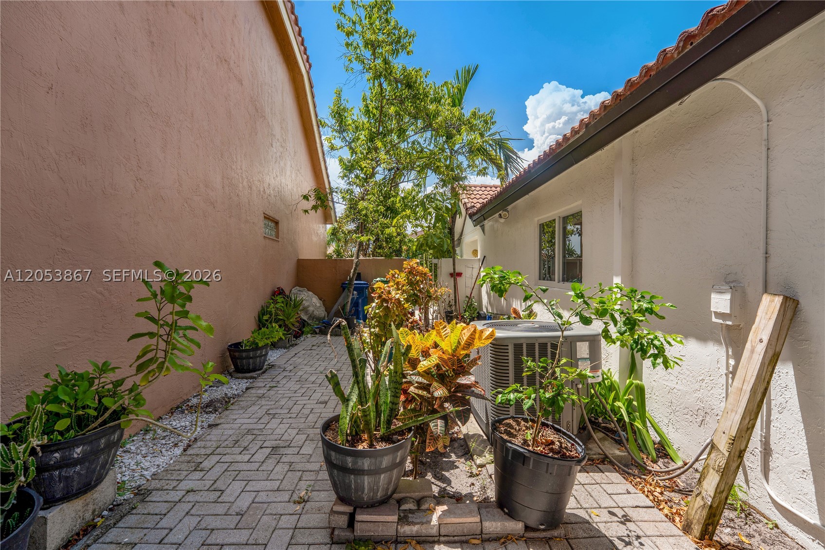 MONTERREY 6TH ADDN - Residential