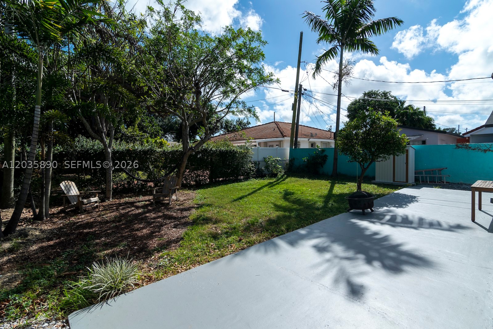 Great single family two floors , big back yard, located in rear, 3 beds, one full and half bathroom, up date kitchen with island, up date bathroom, master bedroom with balcony and closet, washer and dried , small shed on the back  super location, near everything, easy to show, call agent. WATER AND ELECTRICITY INCLUDED 4 BLOCKS FROM NICKLAUS CHILDREN'S HOSPITAL. WATER AND ELECTRICITY INCLUDED. it's a duplex.