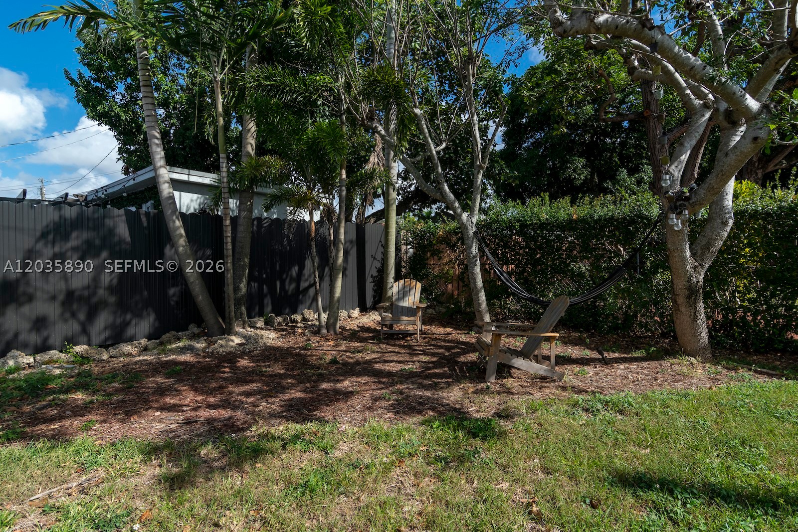 CORAL VILLAS REV - Residential Lease