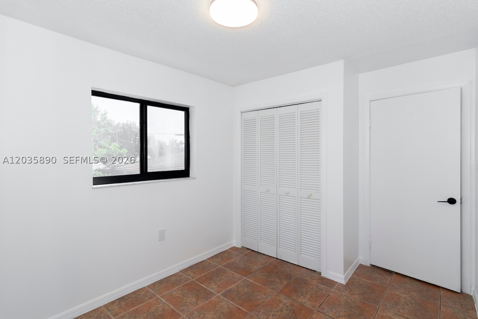 CORAL VILLAS REV - Residential Lease