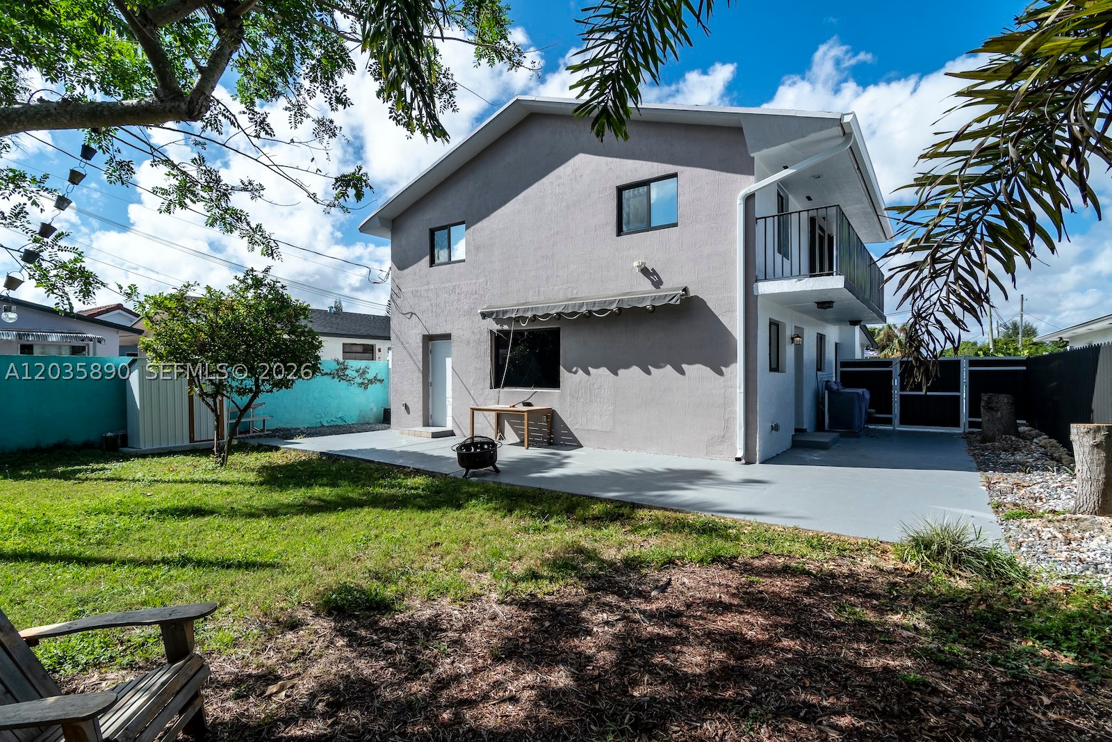 CORAL VILLAS REV - Residential Lease