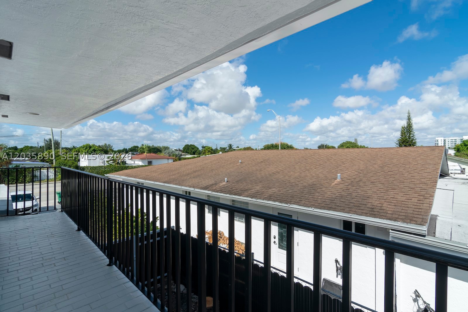 CORAL VILLAS REV - Residential Lease