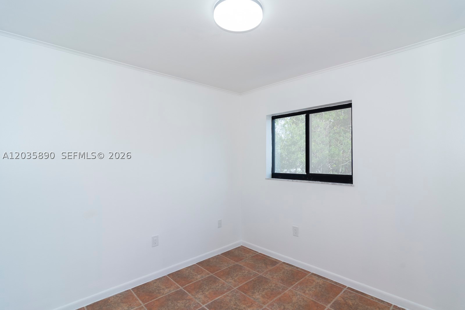 CORAL VILLAS REV - Residential Lease