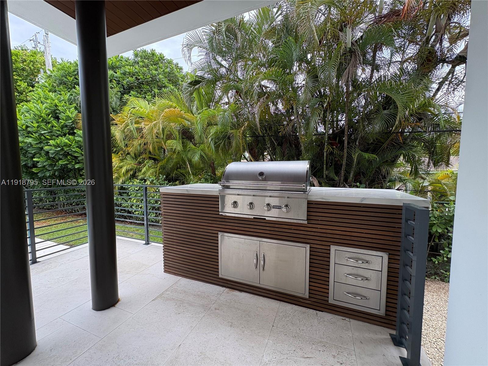 BISCAYNE KEY ESTATES - Residential