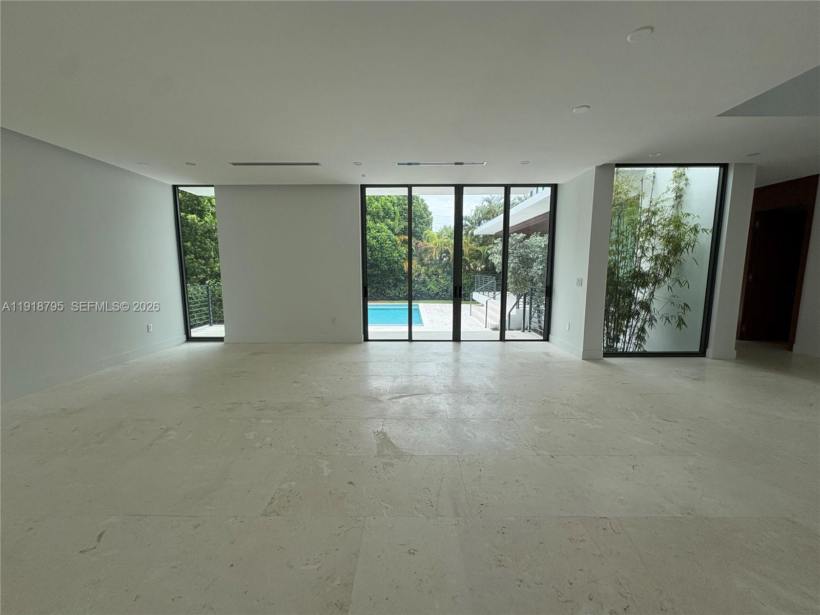 BISCAYNE KEY ESTATES - Residential