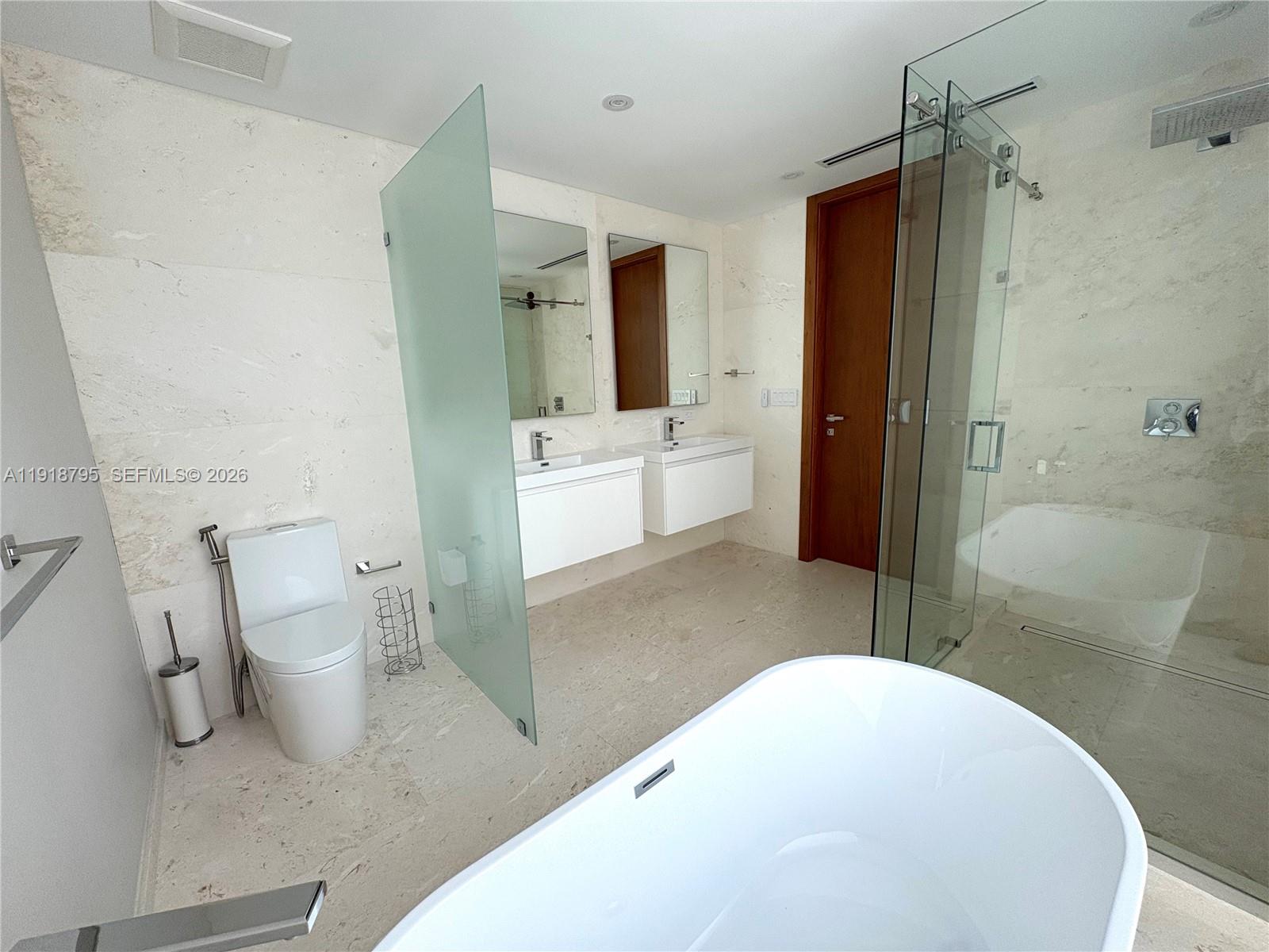BISCAYNE KEY ESTATES - Residential