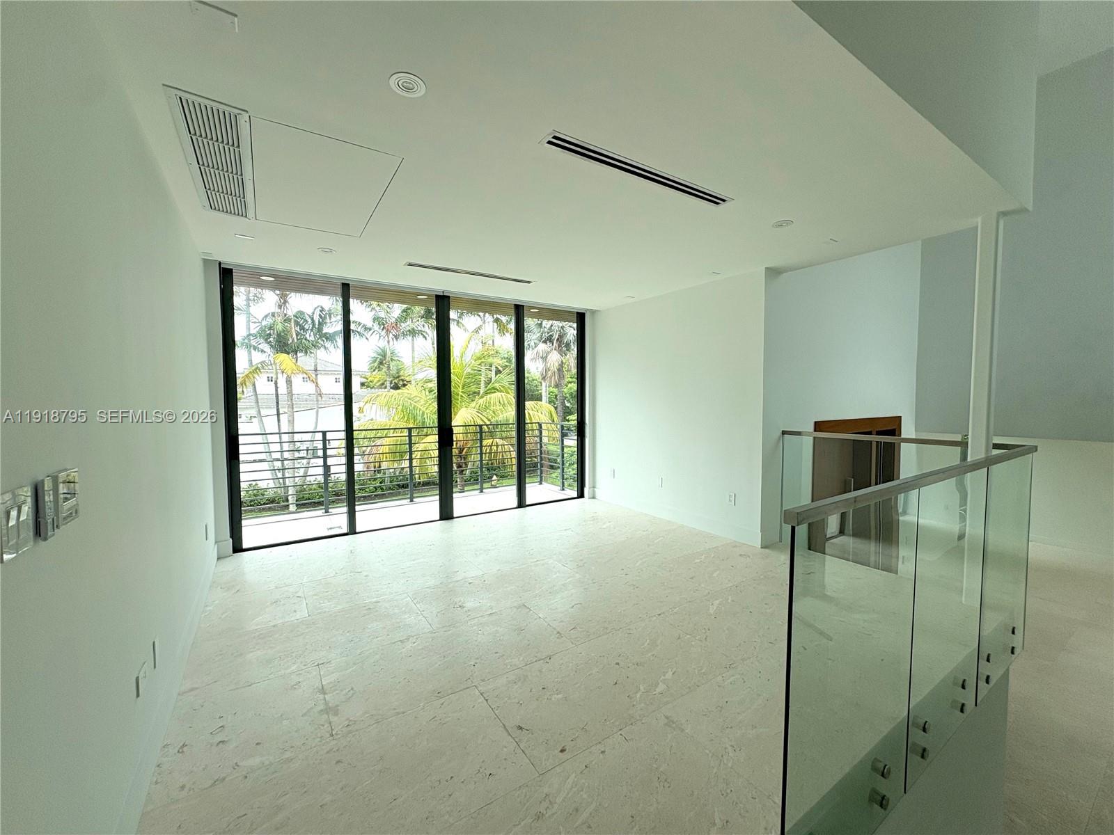 BISCAYNE KEY ESTATES - Residential