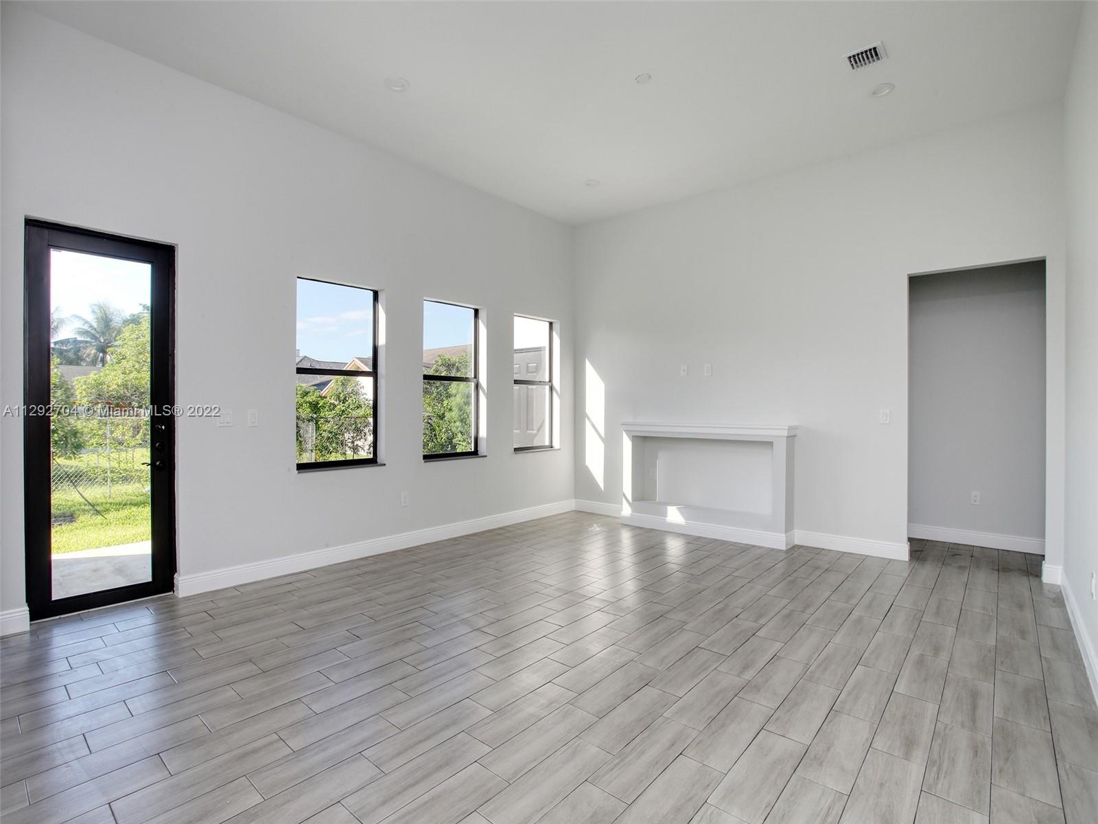 KIMBERLY FOREST SUB OF TR - Residential