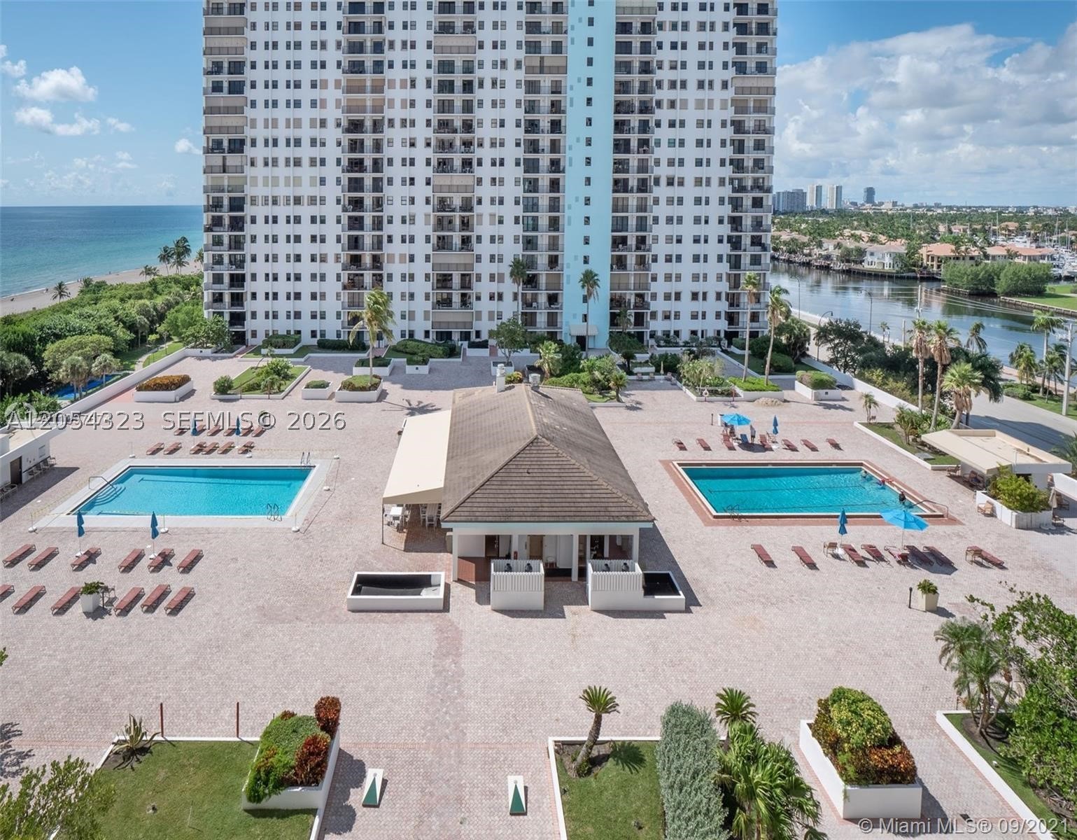 SUMMIT CONDO - Residential Lease