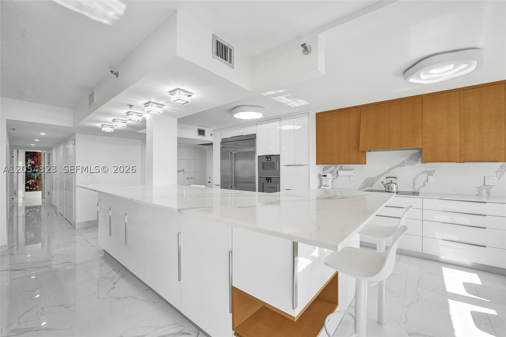 SUMMIT CONDO - Residential Lease