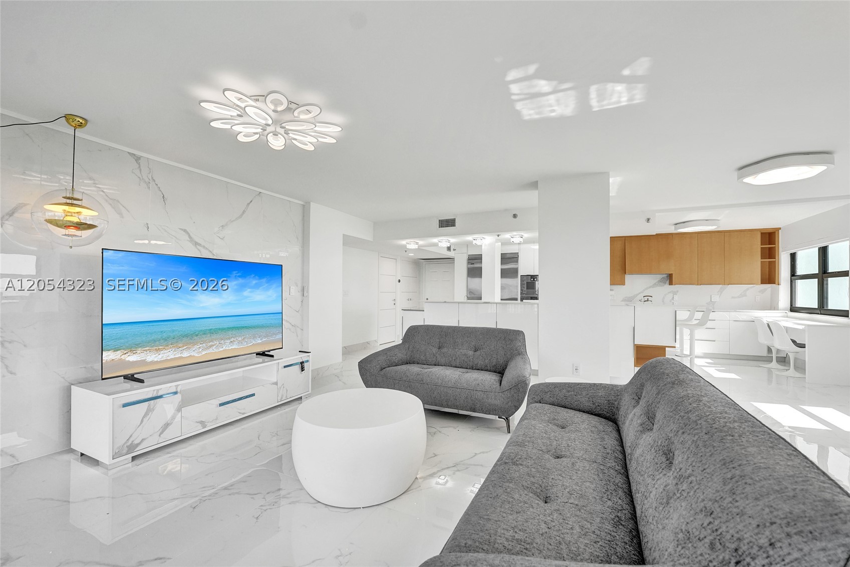 SUMMIT CONDO - Residential Lease