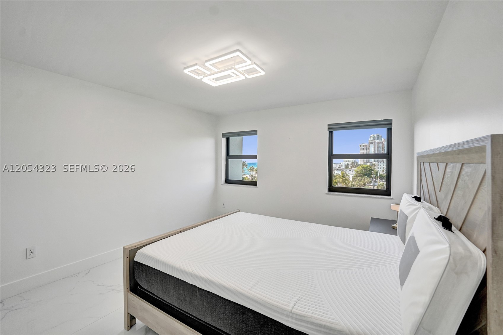 SUMMIT CONDO - Residential Lease