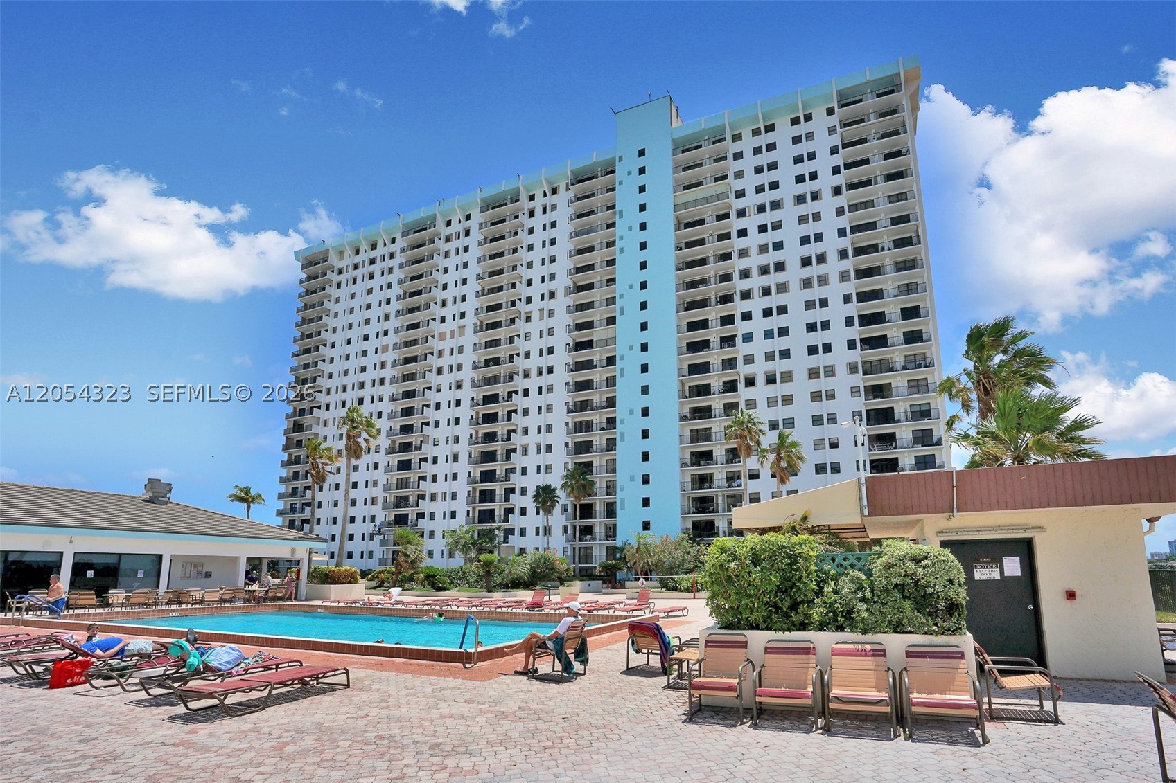 SUMMIT CONDO - Residential Lease