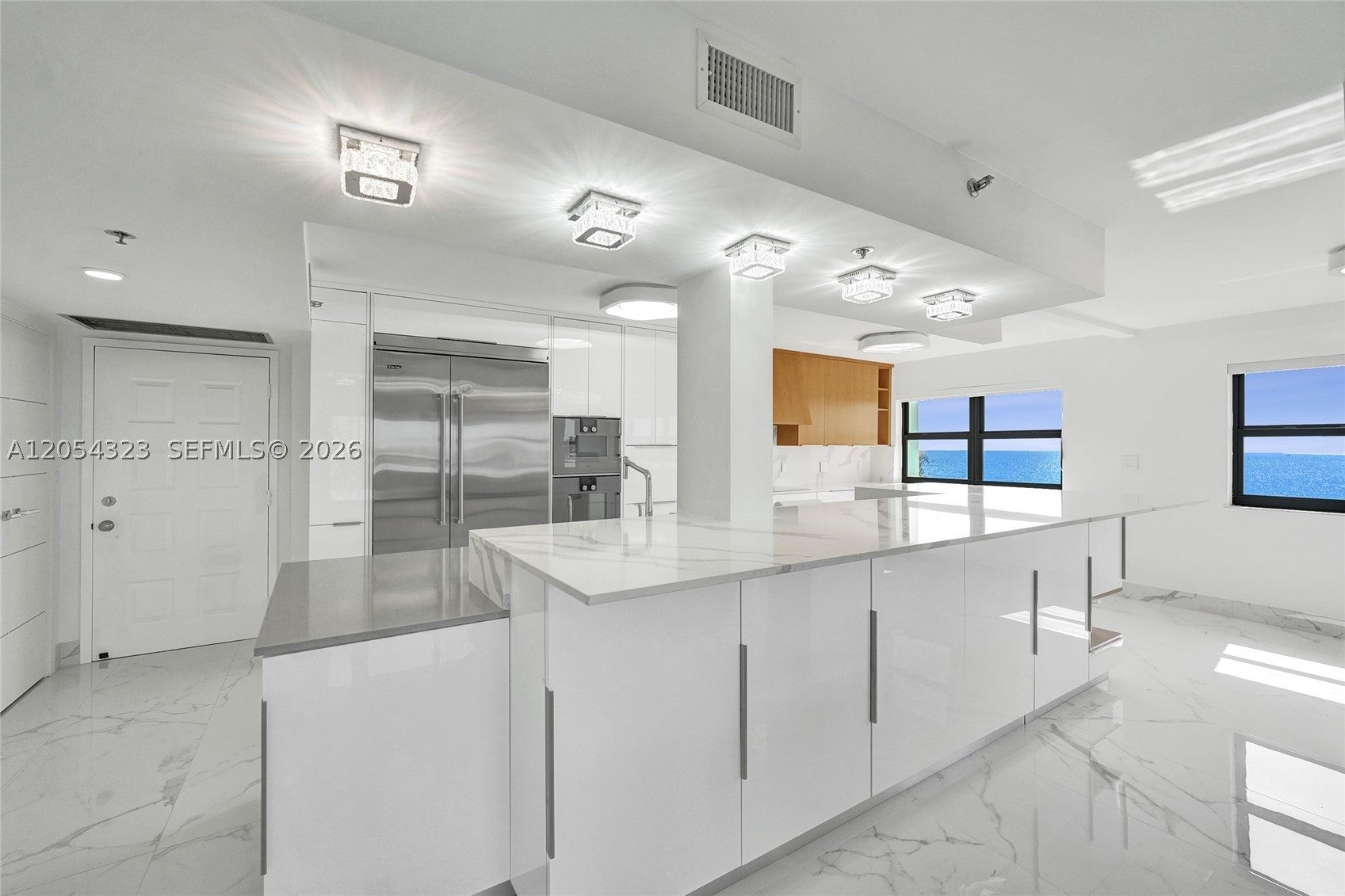 SUMMIT CONDO - Residential Lease