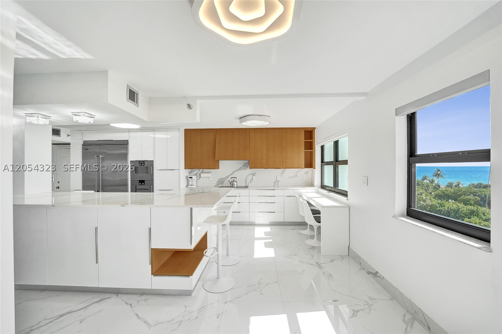SUMMIT CONDO - Residential Lease