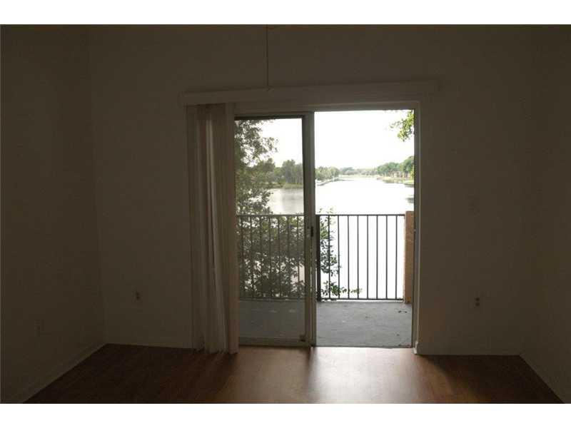 REFLECTIONS AT PEMBROKE P - Residential Lease