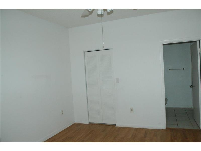 REFLECTIONS AT PEMBROKE P - Residential Lease