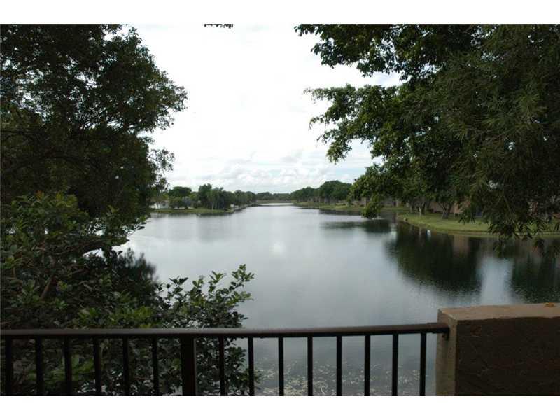REFLECTIONS AT PEMBROKE P - Residential Lease