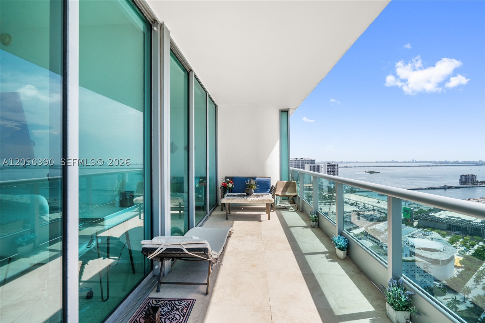 900 BISCAYNE BAY CONDO - Residential Lease