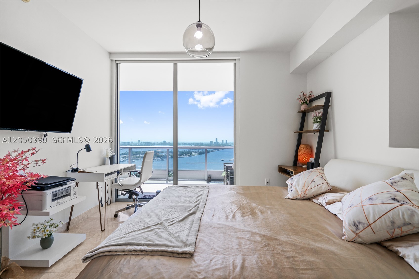 900 BISCAYNE BAY CONDO - Residential Lease