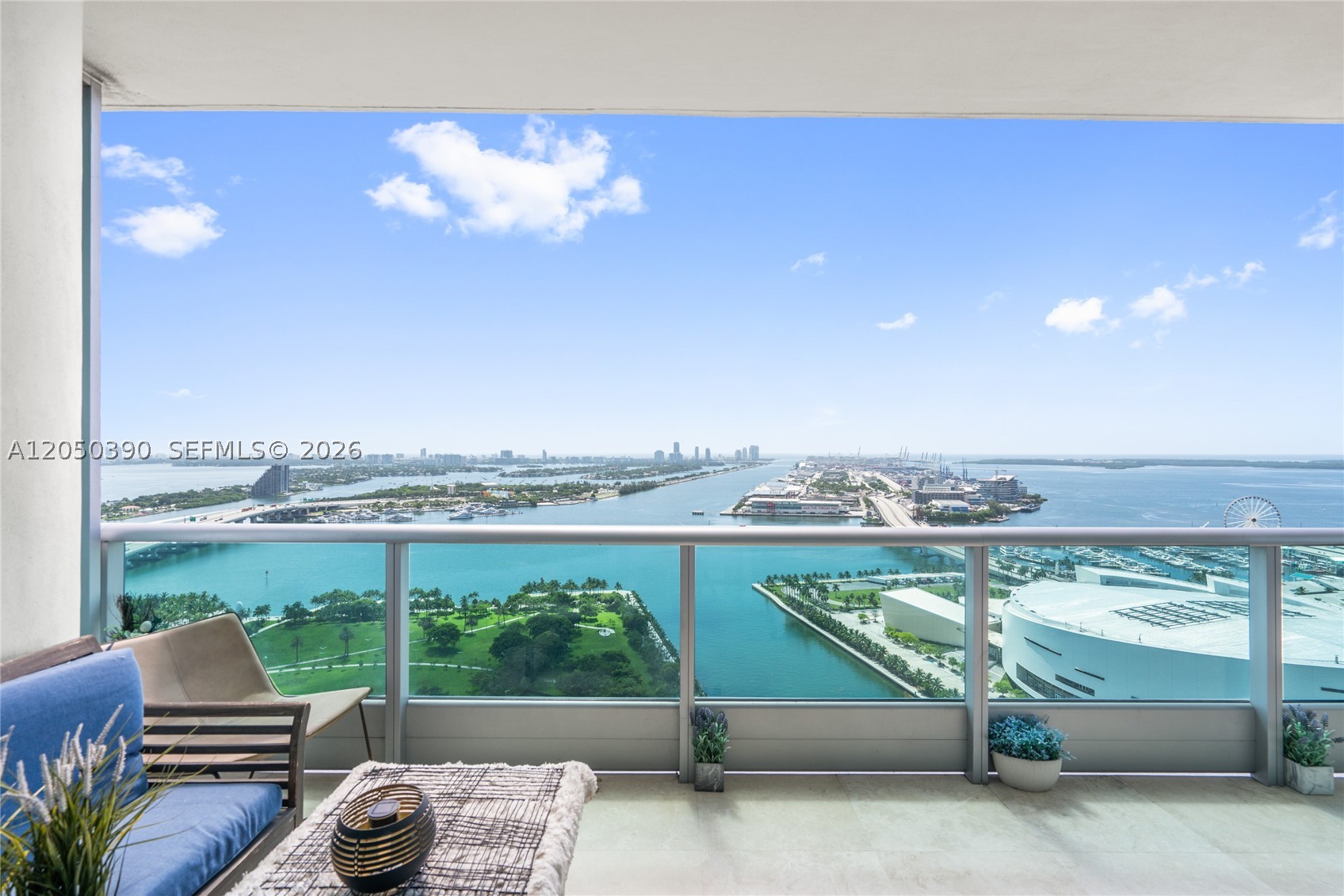 900 BISCAYNE BAY CONDO - Residential Lease