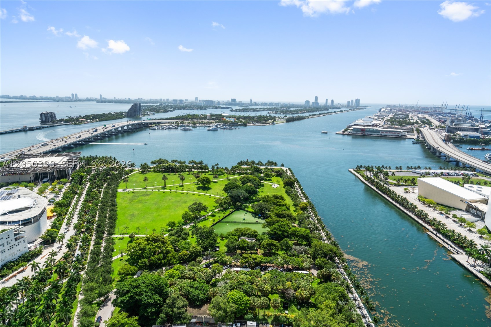 900 BISCAYNE BAY CONDO - Residential Lease