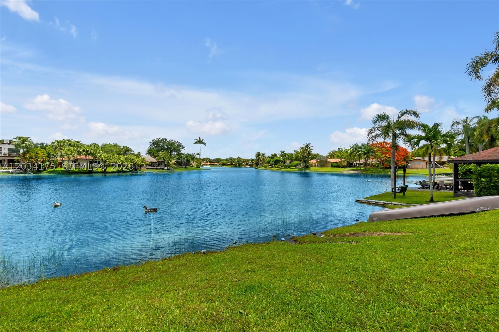 MIAMI LAKES-LAKE GLENN EL - Residential