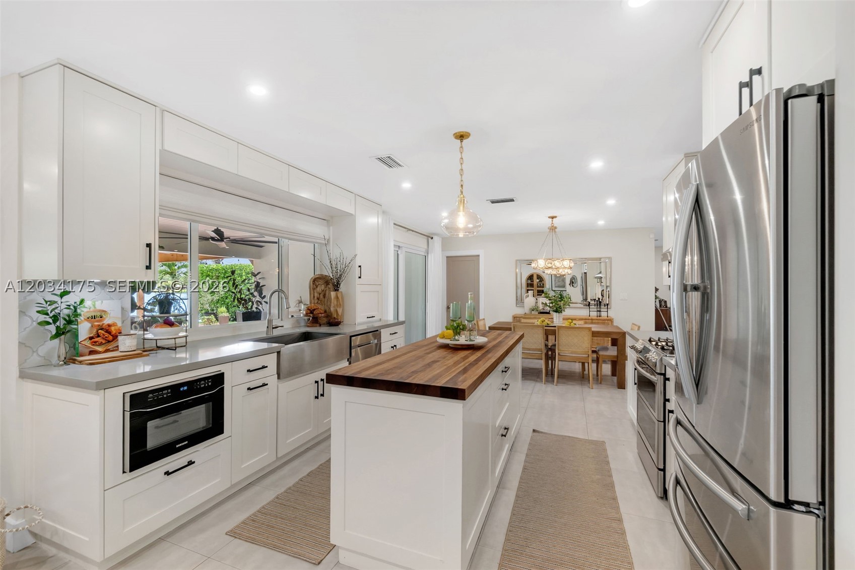 MIAMI LAKES-LAKE GLENN EL - Residential