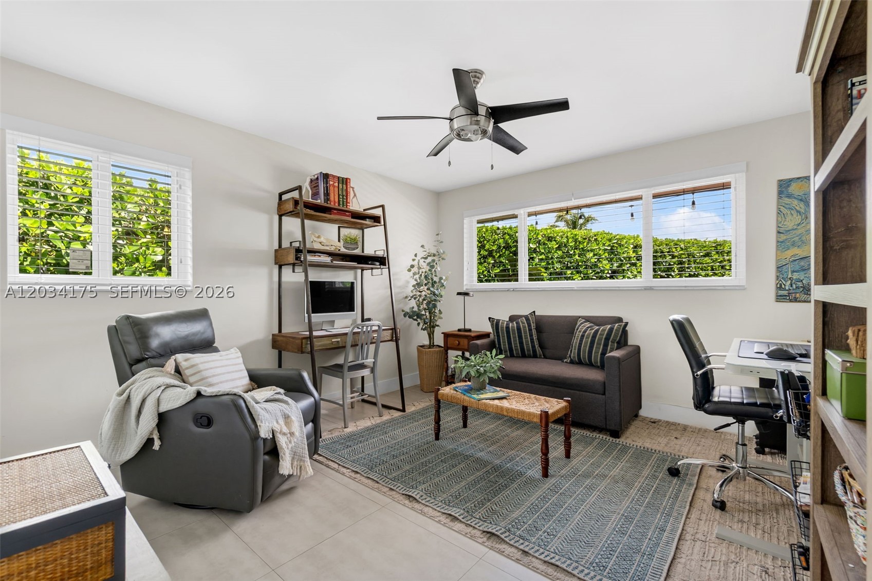 MIAMI LAKES-LAKE GLENN EL - Residential