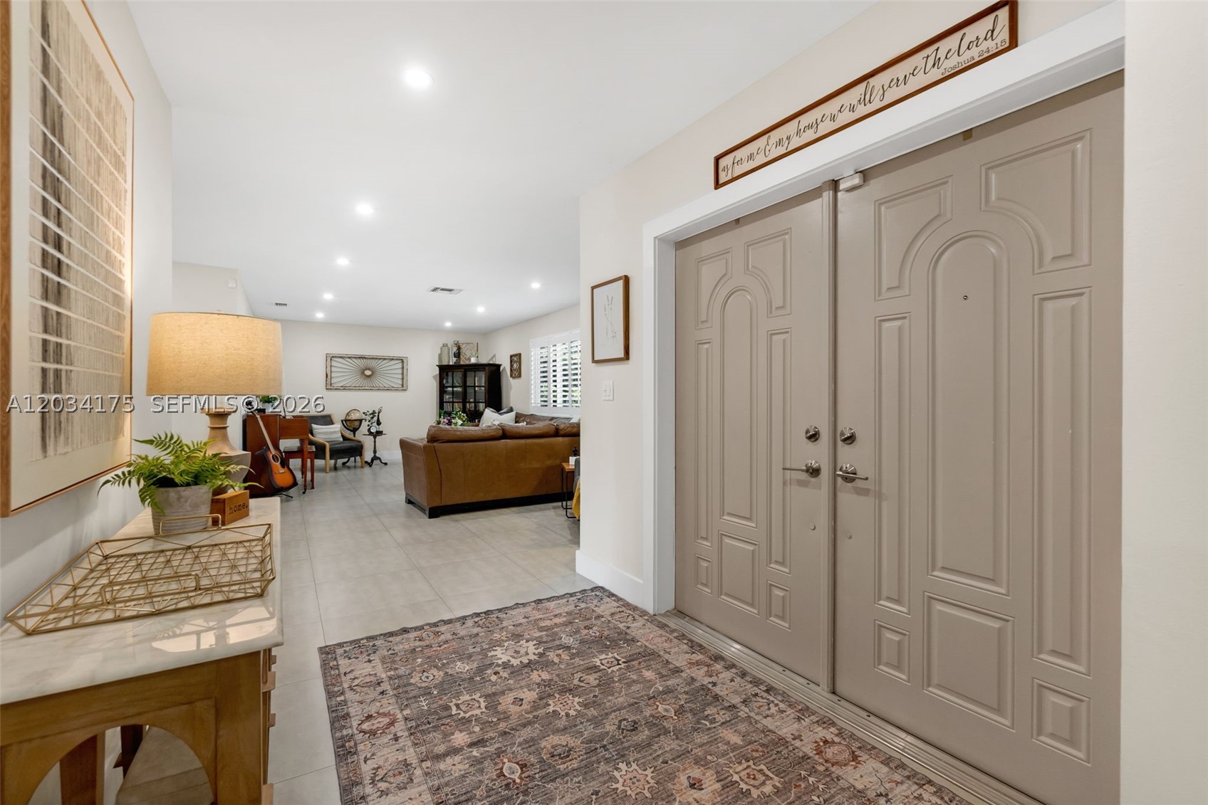 MIAMI LAKES-LAKE GLENN EL - Residential