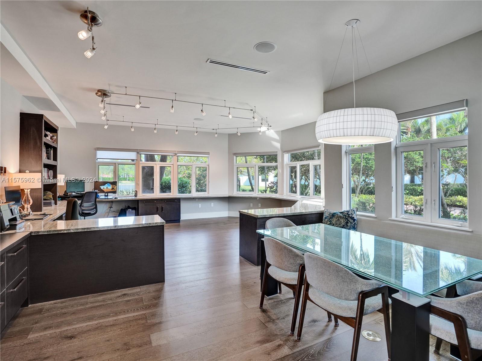Weston Hills Country Club - Residential