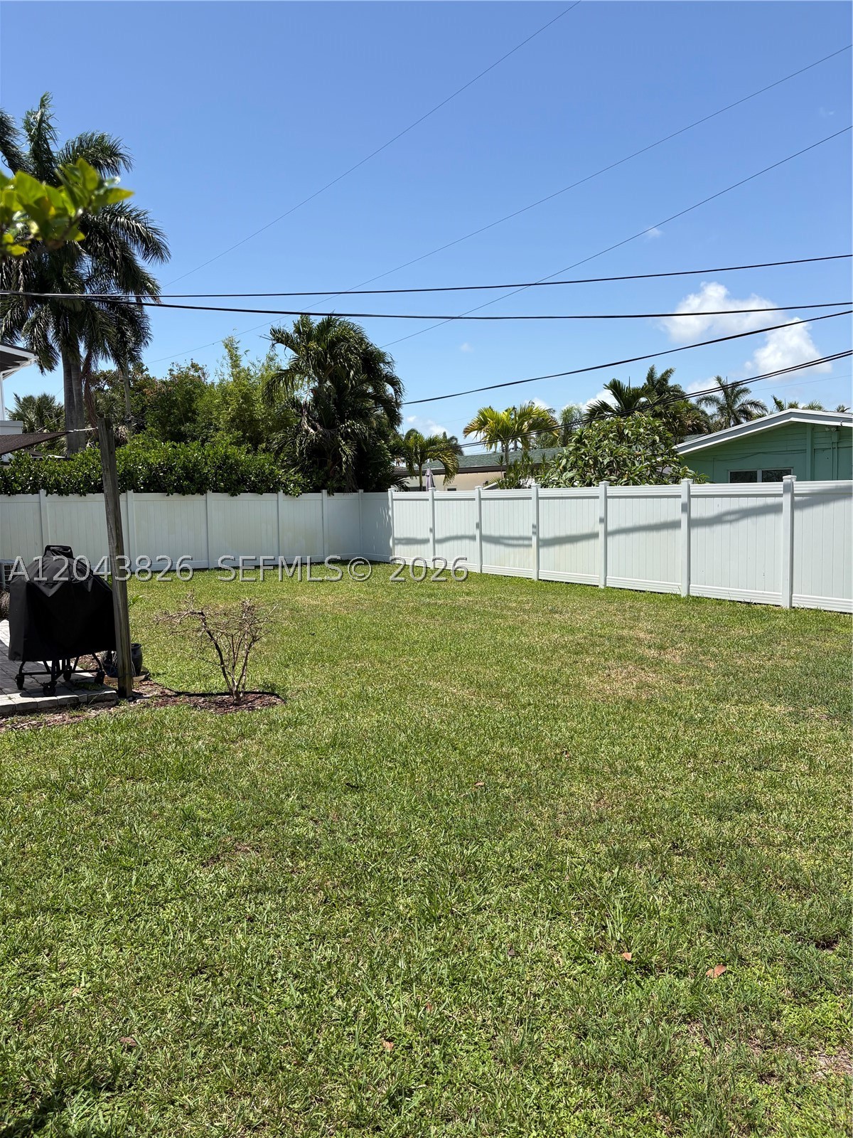 CORAL WOODS - Residential Lease