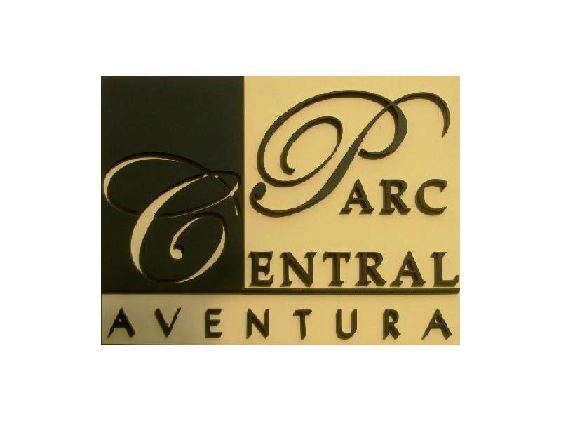BIGGEST UNIT IN PARC CENTRAL WITH 3 BETHROOM AND 2 BATH. GREAT AMENITIES WITH POOL AND FITNESS CENTER. SPECTACULAR VIEW.