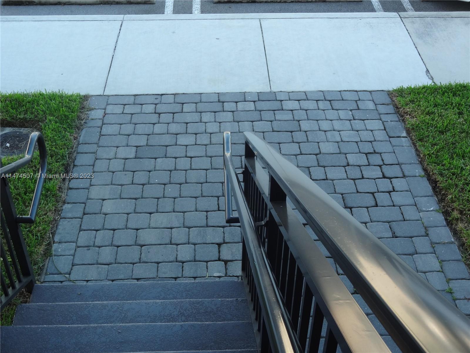 CENTURY PARK SOUTH - Residential Lease