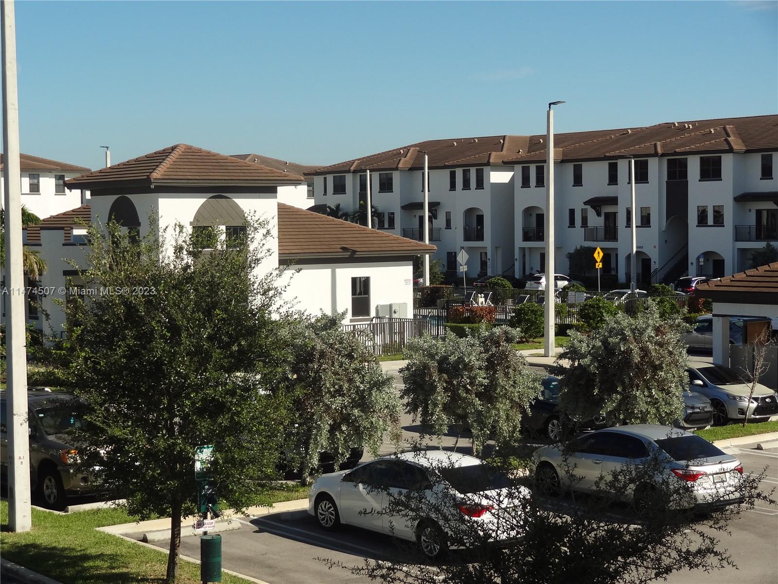CENTURY PARK SOUTH - Residential Lease