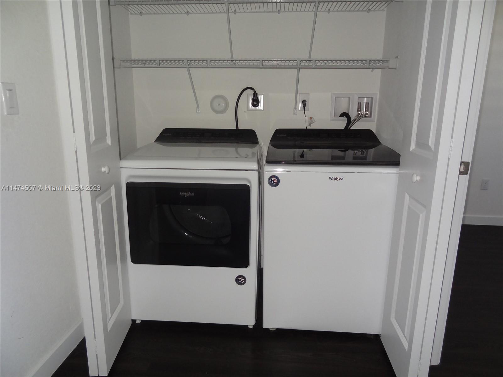 CENTURY PARK SOUTH - Residential Lease