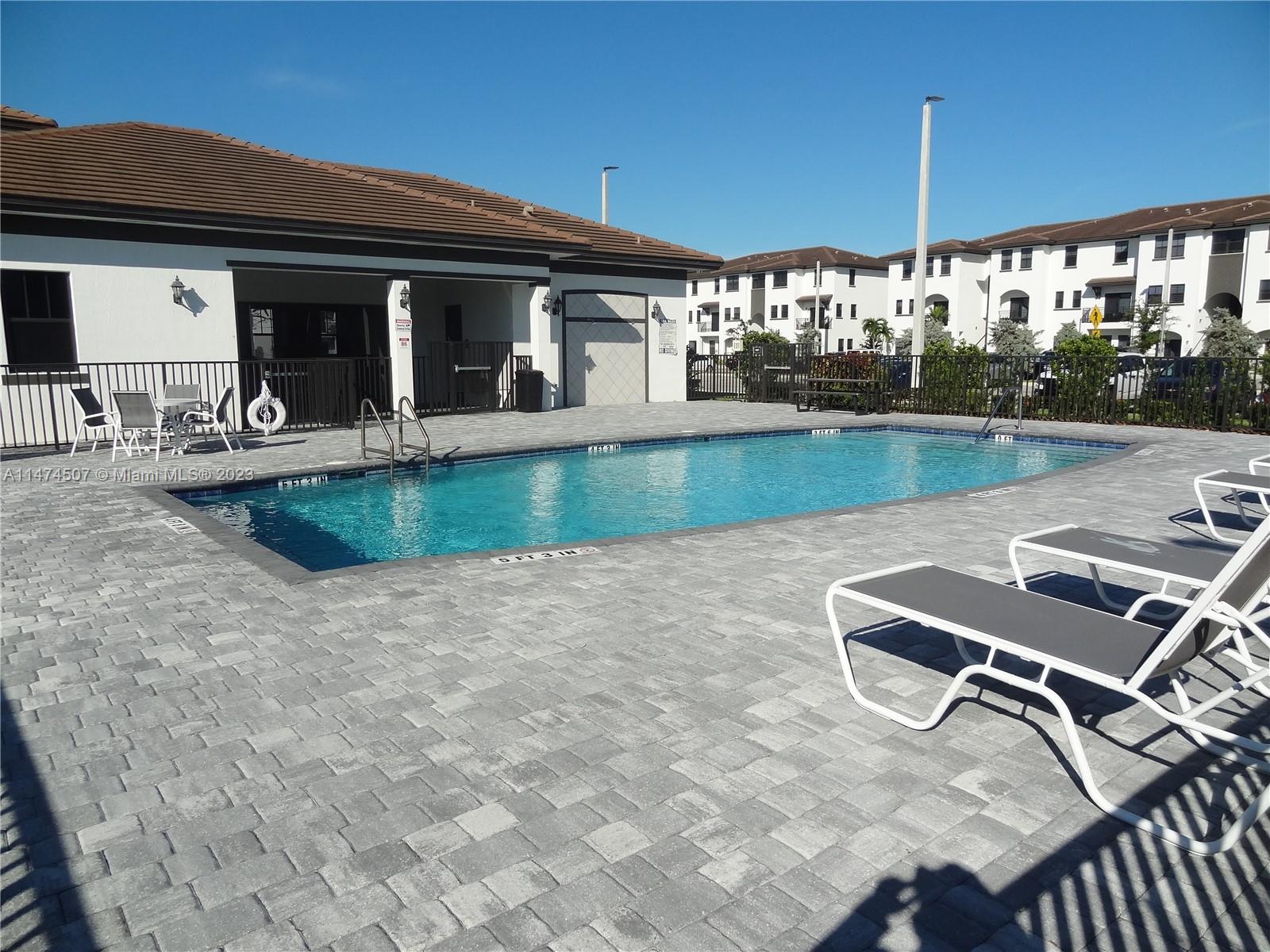 CENTURY PARK SOUTH - Residential Lease