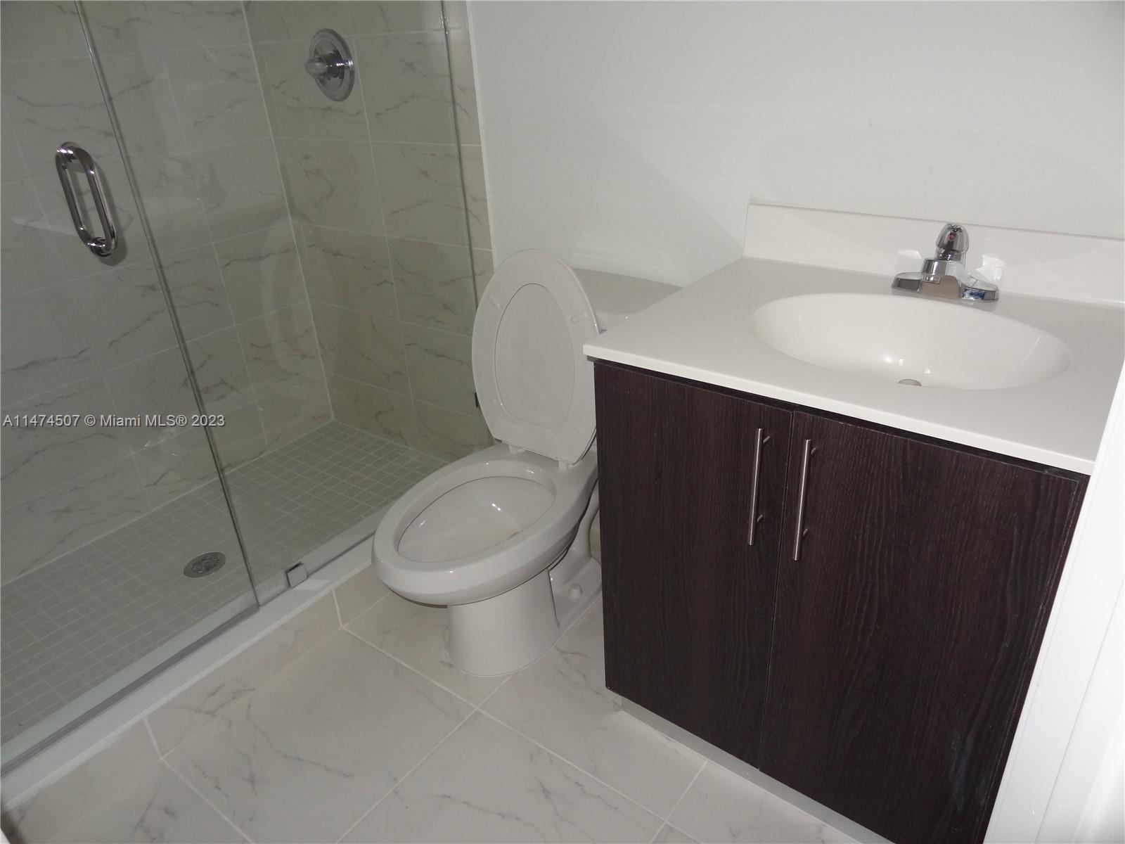CENTURY PARK SOUTH - Residential Lease