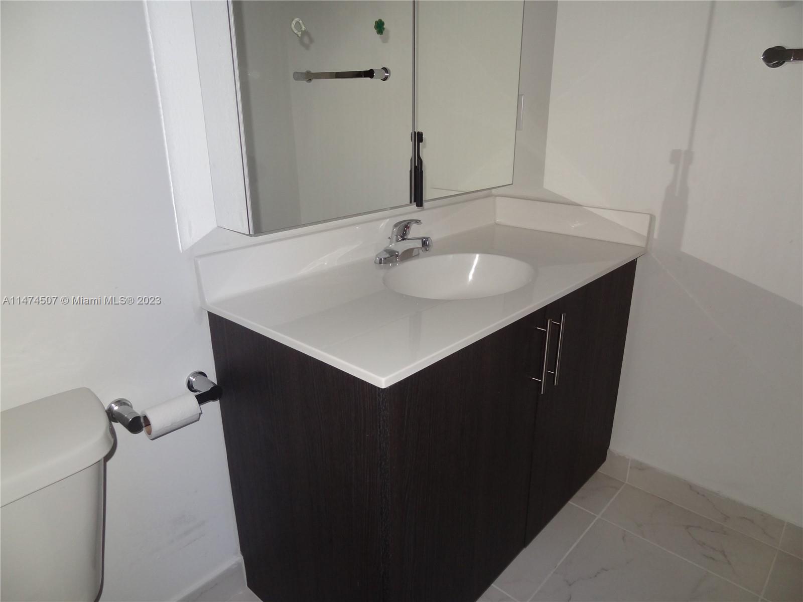 CENTURY PARK SOUTH - Residential Lease