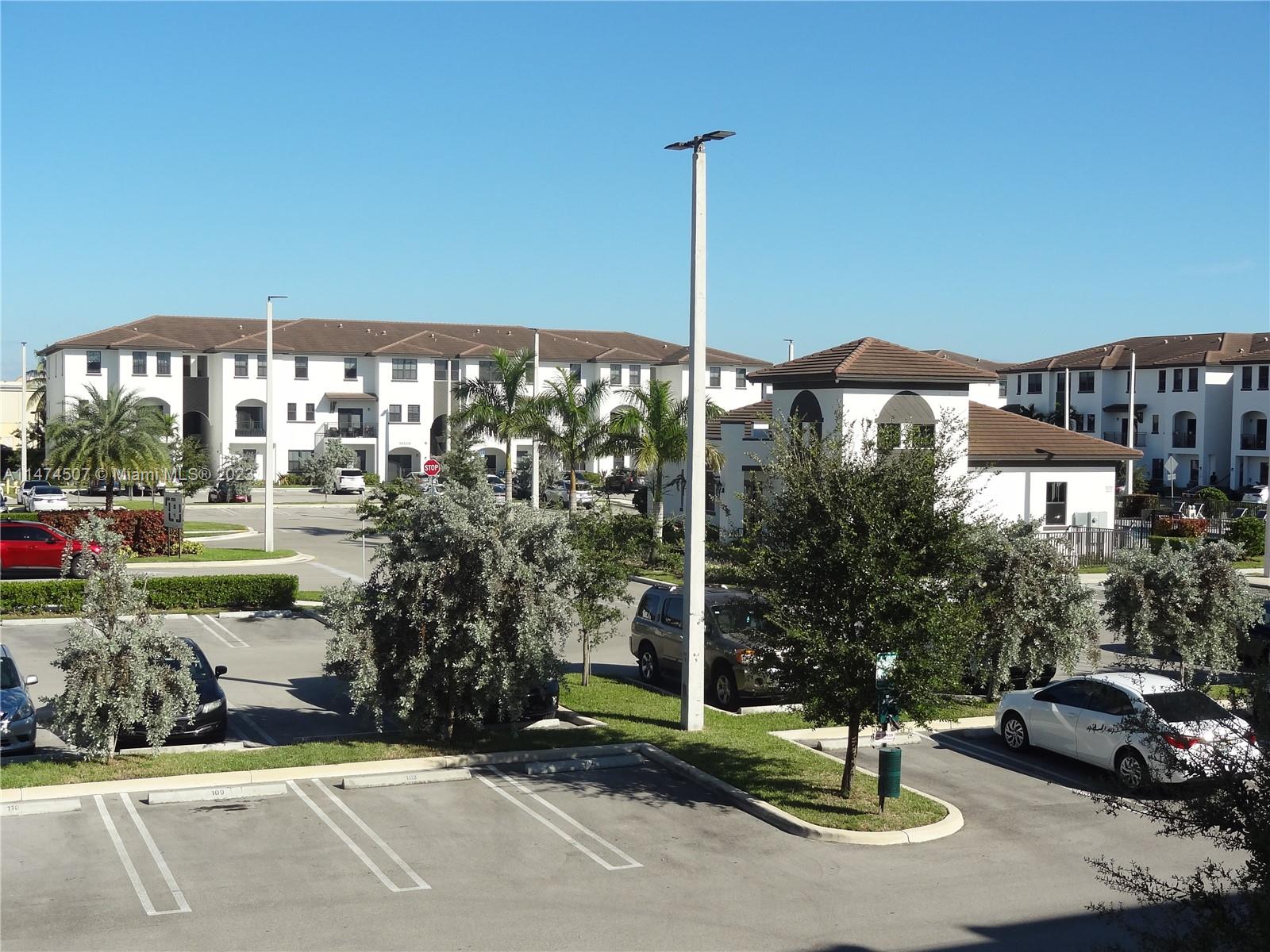 CENTURY PARK SOUTH - Residential Lease